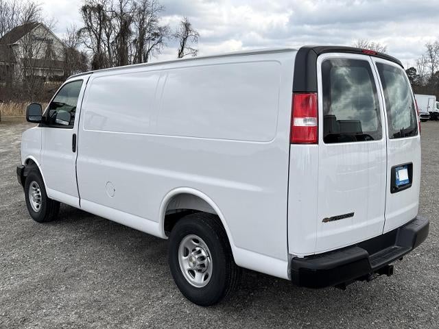 2025 Chevrolet Express Cargo 2500 2500 Regular Wheelbase Rear-Wheel Drive