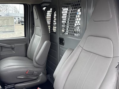 2025 Chevrolet Express Cargo 2500 2500 Regular Wheelbase Rear-Wheel Drive