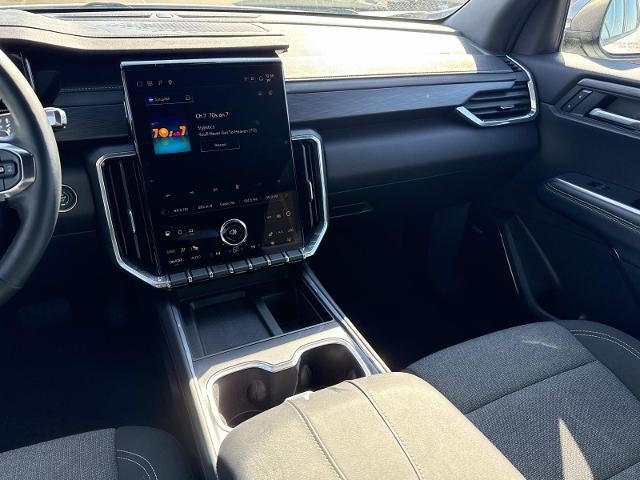 2025 GMC Acadia AWD Elevation