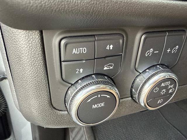 2025 GMC Yukon 4WD 4dr Denali
