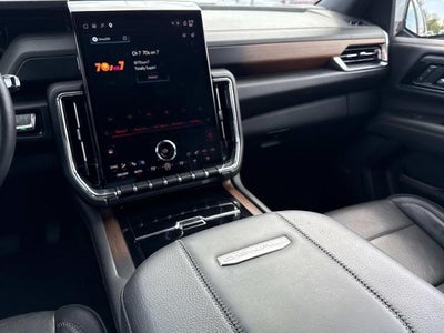 2025 GMC Yukon 4WD 4dr Denali