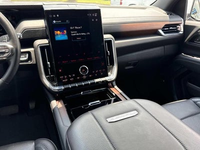 2025 GMC Yukon 4WD 4dr Denali