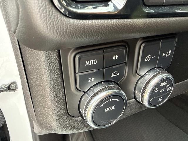 2025 GMC Yukon XL 4WD 4dr Denali