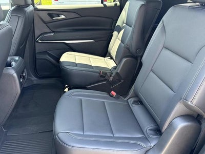 2027 Chevrolet Traverse LT w/1LT