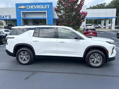 2027 Chevrolet Traverse LT w/1LT