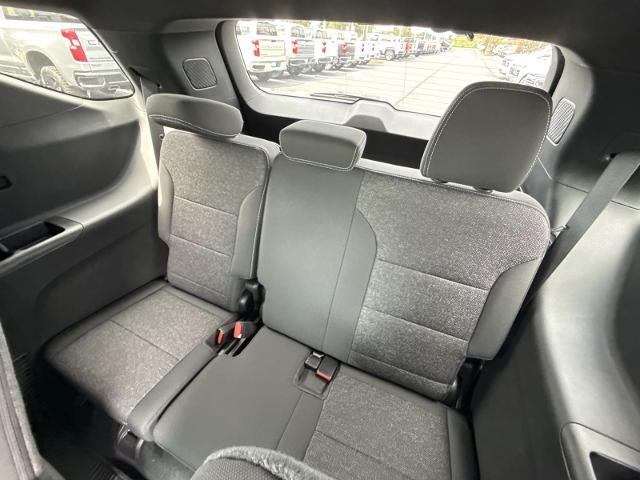 2027 Chevrolet Traverse LT w/1LT