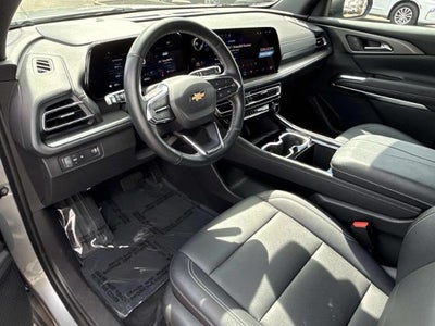 2025 Chevrolet Traverse LT w/1LT