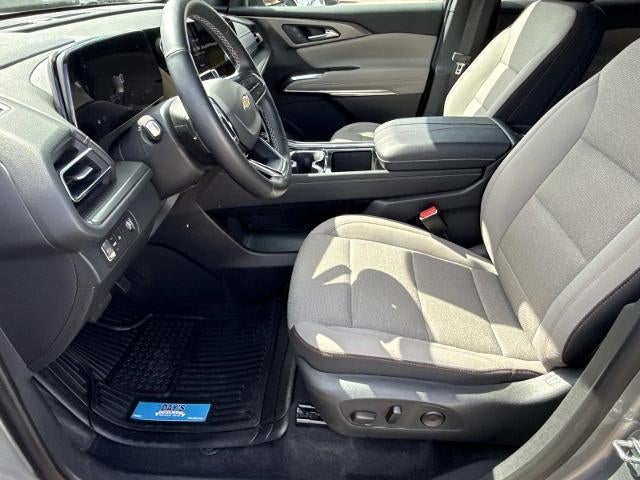 2025 Chevrolet Traverse LT w/1LT