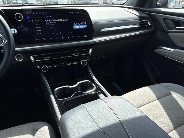 2025 Chevrolet Traverse LT w/1LT