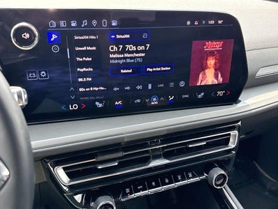 2025 Chevrolet Traverse LT w/1LT