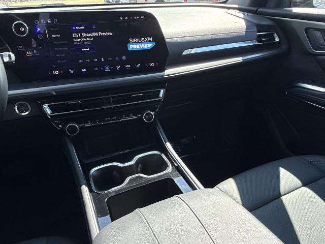 2025 Chevrolet Traverse LT w/1LT