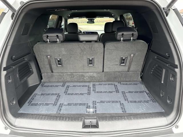 2025 Chevrolet Traverse LT w/1LT