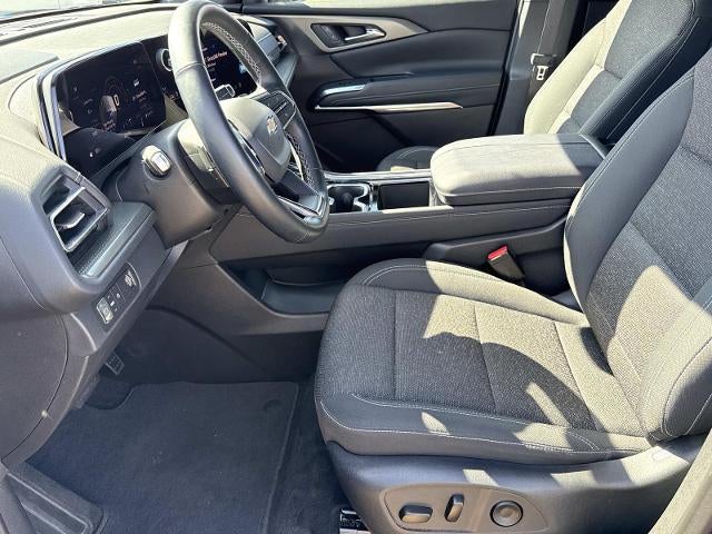 2025 Chevrolet Traverse LT w/1LT