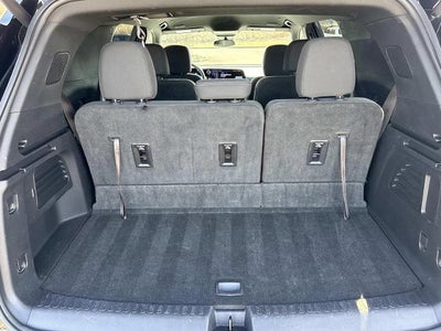 2025 Chevrolet Traverse LT w/1LT