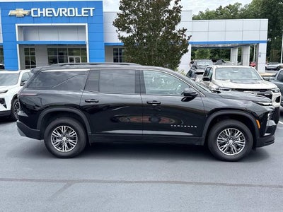 2025 Chevrolet Traverse LT w/1LT