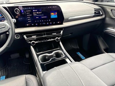2025 Chevrolet Traverse LT w/1LT