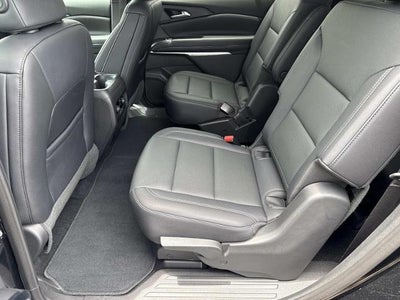 2025 Chevrolet Traverse LT w/1LT