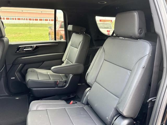 2026 Chevrolet Suburban 4WD LT