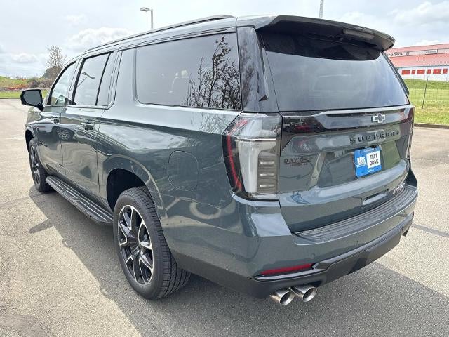 2026 Chevrolet Suburban 4WD RST