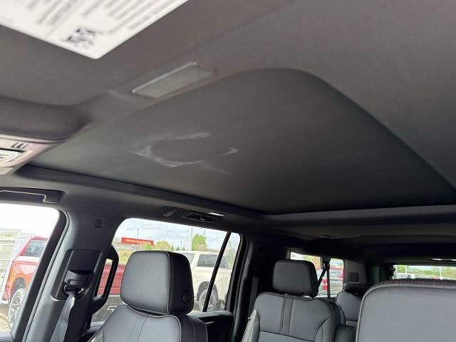 2026 Chevrolet Suburban 4WD RST