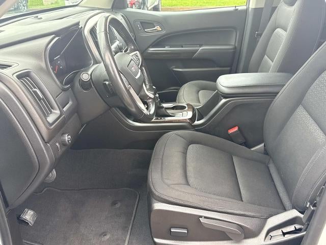 2022 GMC Canyon Crew Cab Short Box 2-Wheel Drive Elevation