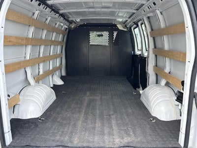 2024 GMC Savana Cargo 2500 2500 Regular Wheelbase Rear-Wheel Drive