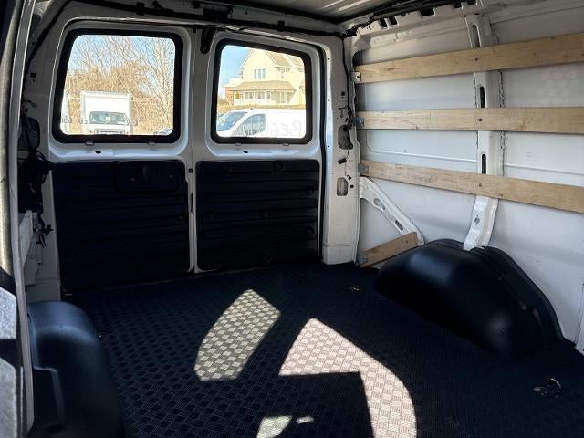 2023 GMC Savana Cargo 2500 2500 Regular Wheelbase Rear-Wheel Drive