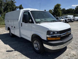 2026 Chevrolet Express Cutaway 3500 3500 Van 139"