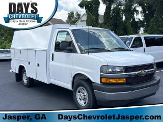 2026 Chevrolet Express Cutaway 3500 3500 Van 139"