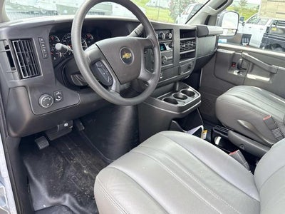 2026 Chevrolet Express Cutaway 3500 3500 Van 139"