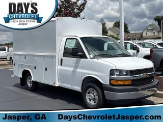 2026 Chevrolet Express Cutaway 3500 3500 Van 139"