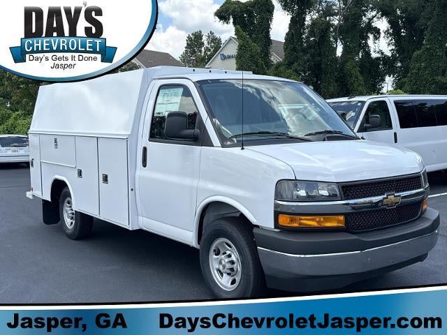 2026 Chevrolet Express Cutaway 3500 3500 Van 139"