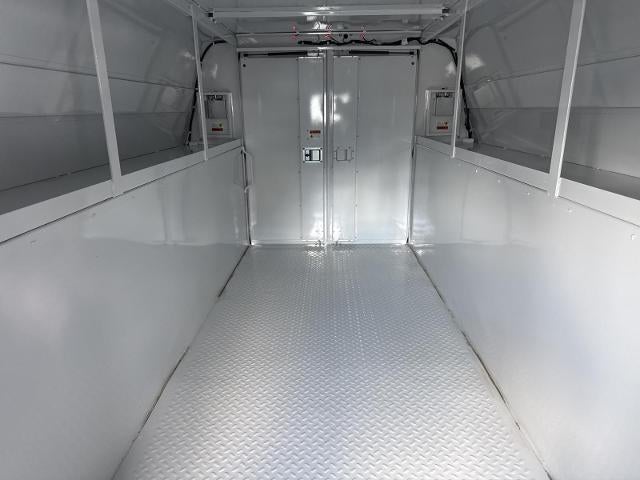 2026 Chevrolet Express Cutaway 3500 3500 Van 139"