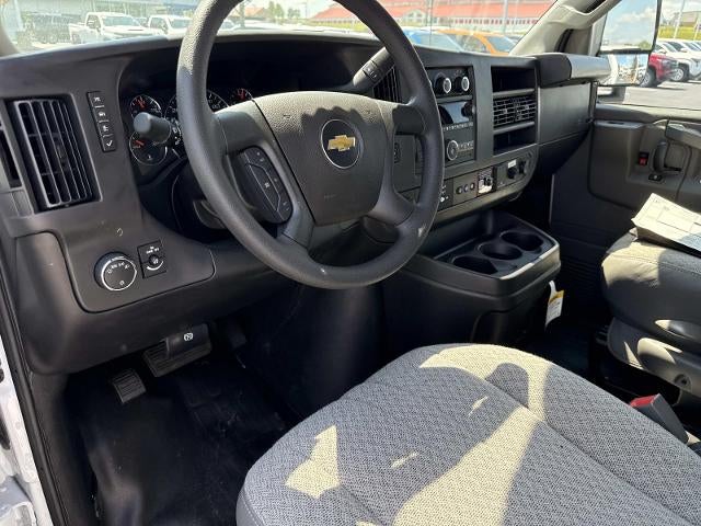 2026 Chevrolet Express Cutaway 3500 3500 Van 139"