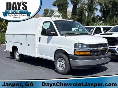 2026 Chevrolet Express Cutaway 3500 3500 Van 139"