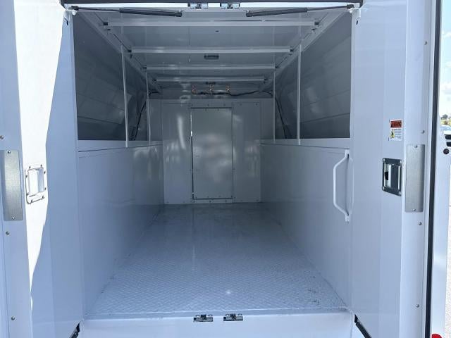 2026 Chevrolet Express Cutaway 3500 3500 Van 139"