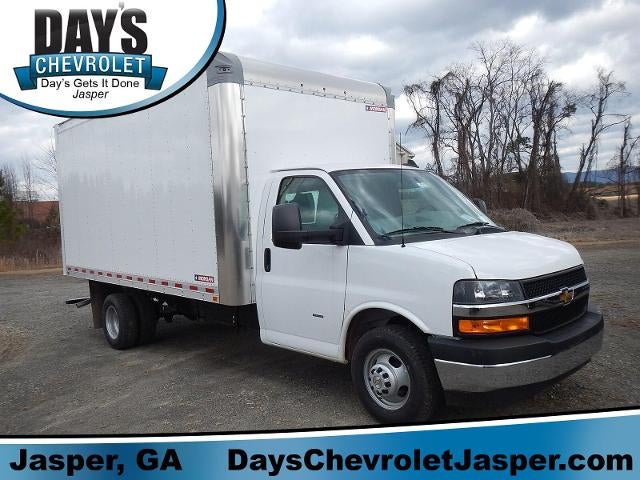 2024 Chevrolet Express Cutaway 3500 3500 Van 177"