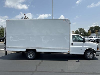2026 Chevrolet Express Cutaway 3500 3500 Van 177"