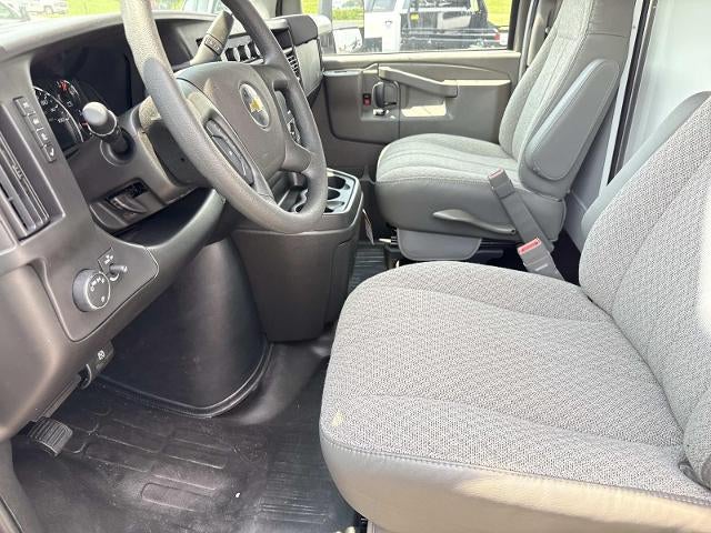 2026 Chevrolet Express Cutaway 3500 3500 Van 177"