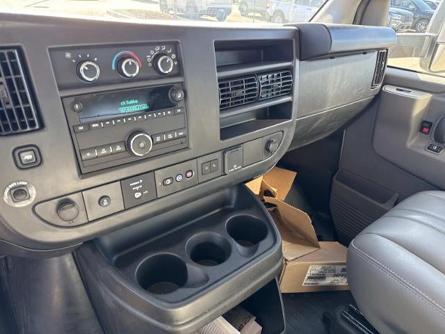 2025 Chevrolet Express Cutaway 3500 3500 Van 177"