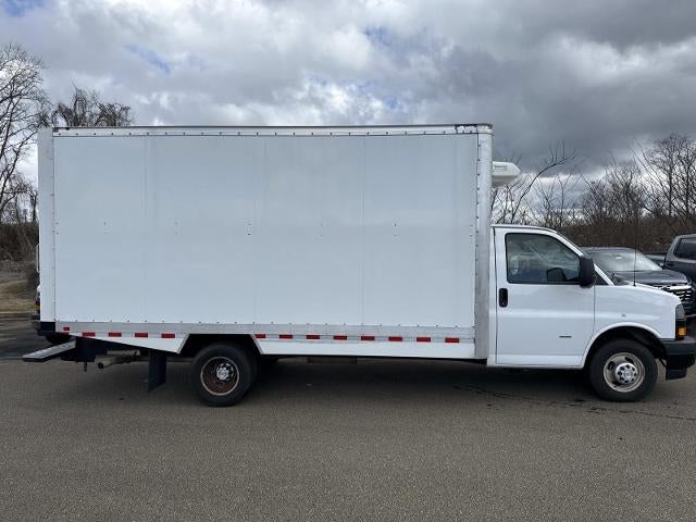 2024 Chevrolet Express Cutaway 3500 3500 Van 177"
