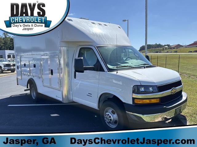 2026 Chevrolet Express Cutaway 4500 4500 Van 159"
