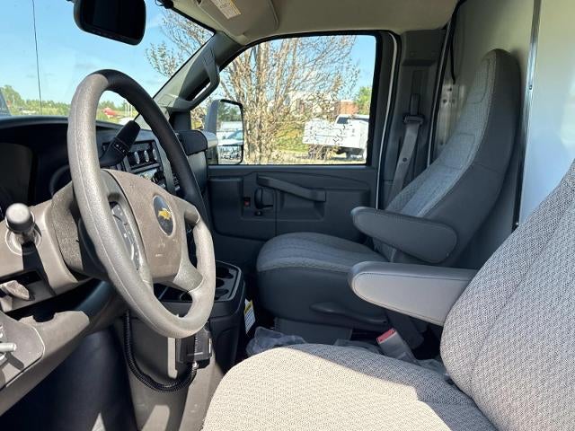 2026 Chevrolet Express Cutaway 4500 4500 Van 159"