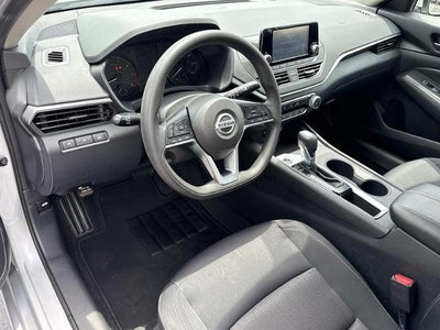2022 Nissan Altima 2.5 S Sedan