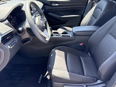 2022 Nissan Altima 2.5 S Sedan