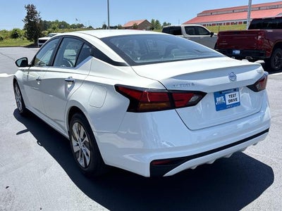2022 Nissan Altima 2.5 S Sedan