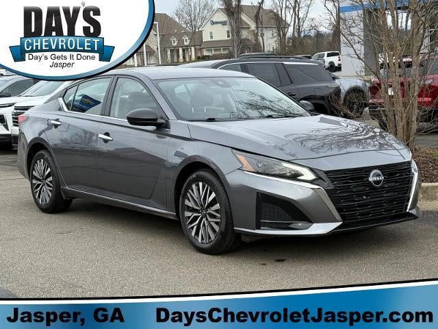 2024 Nissan Altima 2.5 SV AWD Sedan