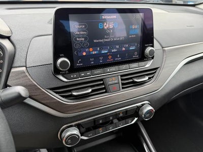 2024 Nissan Altima 2.5 SV AWD Sedan