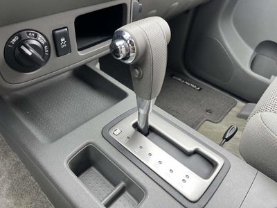 2015 Nissan Frontier 4WD Crew Cab SWB Auto SV