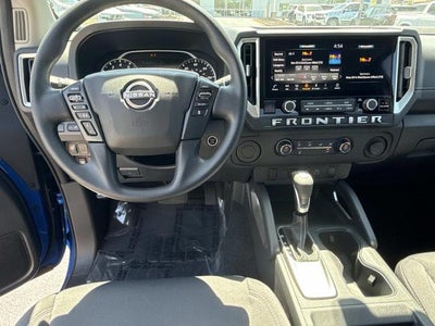 2025 Nissan Frontier King Cab 4x2 SV